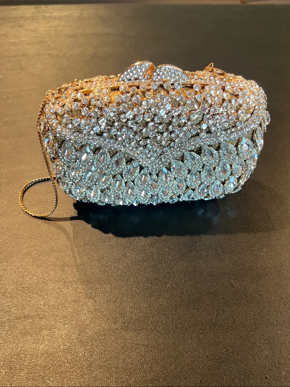 N/A sparkling clear